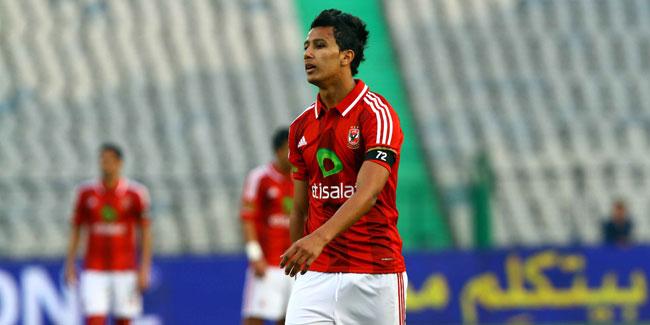 بالفيديو.. عمرو جمال يتقدم للأهلي برأسية في شباك الملعب المالي