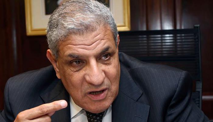 مصدر قضائي: مذكرة وصلت الرئاسة وراء استقالة “محلب”