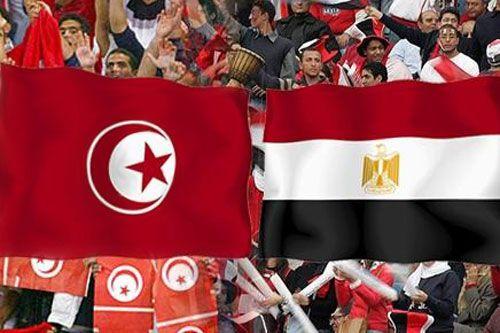 فينانشيال تايمز: بعد ثورتين في مصر وتونس.. المصالحة مع من سرقوا الشعب