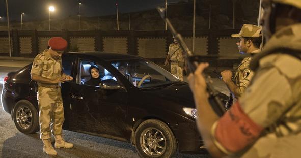 اعتقال معارضين للانقلاب بقنا في كمين والتحقيق معهم