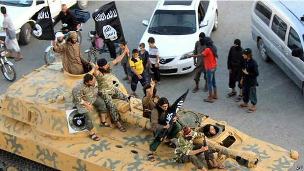 طيران الأسد يقتل 18 من مقاتلي داعش