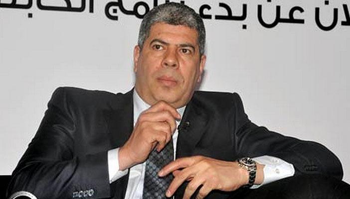 “شوبير” يسخر من الأحزاب الورقية في مصر