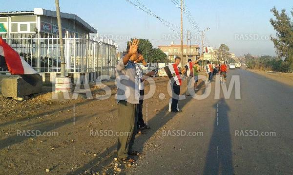 سلسلة بشرية ومسيرة لرافضى الانقلاب بطناح بالدقهلية