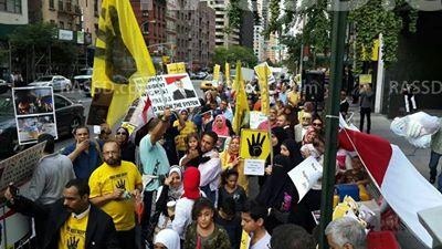 المصريون المقيمون بأمريكا يواصلون تظاهراتهم ضد الانقلاب