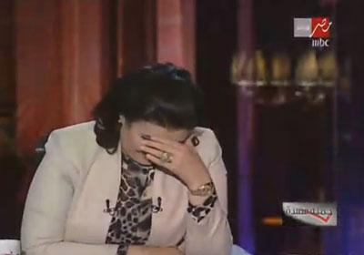 فيديو .. فضيحة برنامج منى الشاذلي في المترو