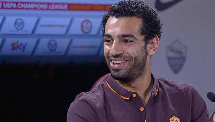 قميص محمد صلاح في مزاد خيري لدعم اللاجئين السوريين