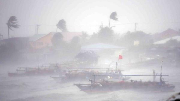 خسائر مادية وبشرية إثر إعصارٍ ضرب جنوب الصين