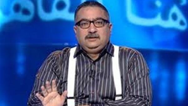 بالفيديو.. إبراهيم عيسى: جميع قطاعات الدولة تعاني ماعدا الضباط والقضاة