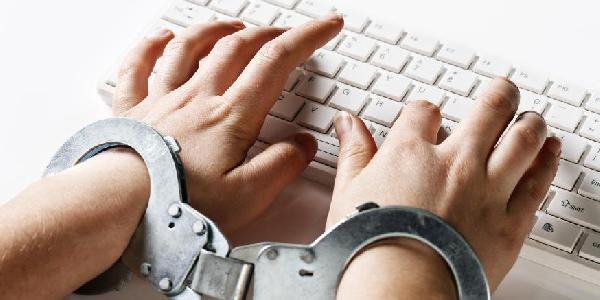 رفض محلي وعالمي لمراقبة الإنترنت في مصر