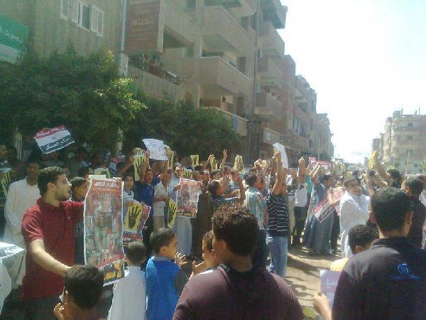 وقفة طلابية بالمنصورية بالجيزة تنديدا بحكم العسكر