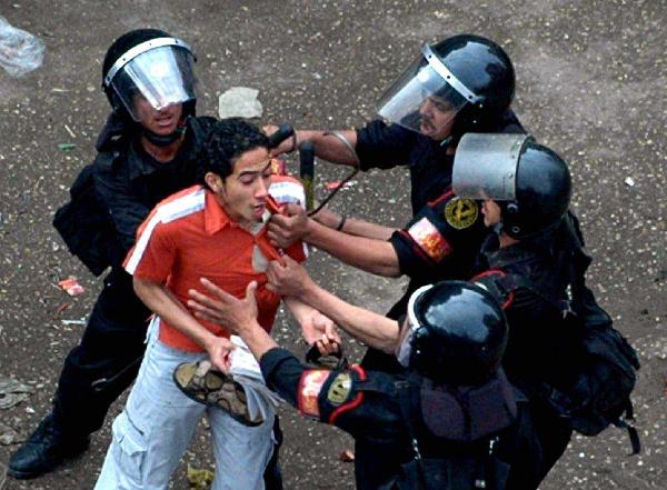 منع مسيرة رافضة للانقلاب بطهطا بسوهاج