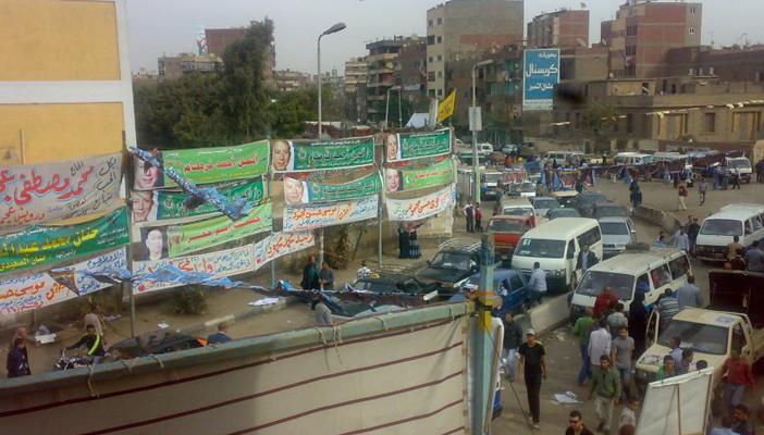 يافطة وقطعة لحمة.. دعاية مرشحي برلمان 2015