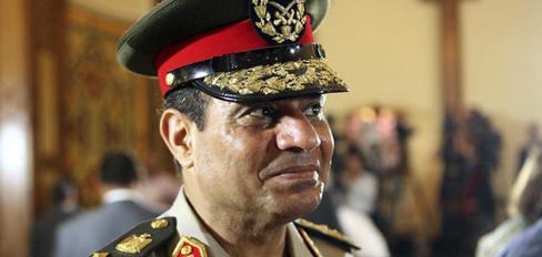 عضو بـ6 أبريل «مندهش» من تأييد مبارك والعادلي للسيسي