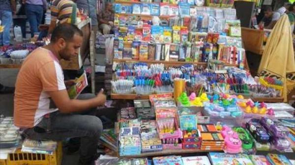 قبيل انطلاق الماراثون الدراسي.. نار الأسعار تضاعف معاناة ملايين الأسر