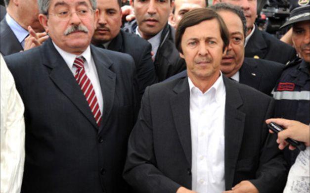 بن حديد: بوتفليقة يمهد “مختل عقليا” لحكم الجزائر