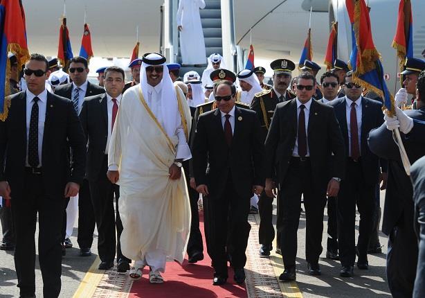 أمير قطر يهاتف السيسي مهنئا بعيد الأضحى