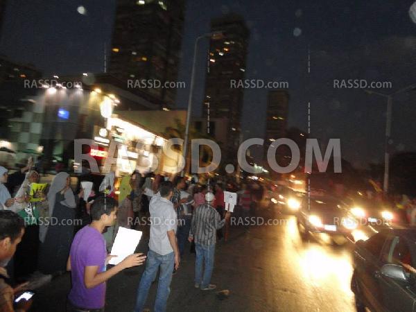 أهالى المعادي يحتجون على الغلاء و قمع الحريات