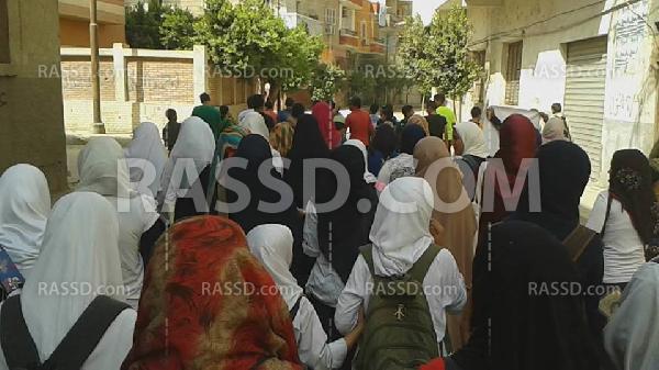 مسيرة لطلاب بني سويف تطالب بإسقاط الانقلاب