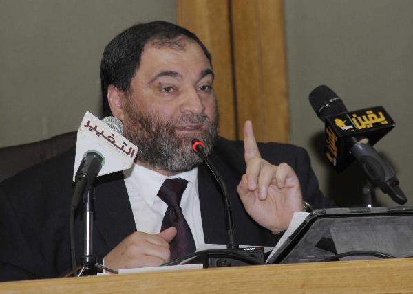 خفاجي: دستور الانقلاب “لقيط” ومكانه الطبيعي “القمامة”