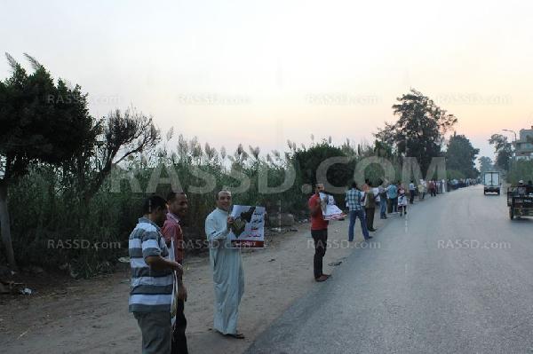 بالصور..سلسله بشريه بالدقهلية لرفض الانقلاب