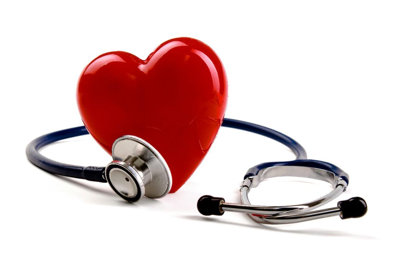 من بينها تجنب أمراض اللثة.. 5 طرق للحفاظ على قلب صحي