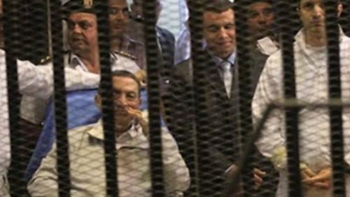 سياسيون وقانونيين: قاضي المخلوع ينتظر وفاة مبارك والقرار غريب