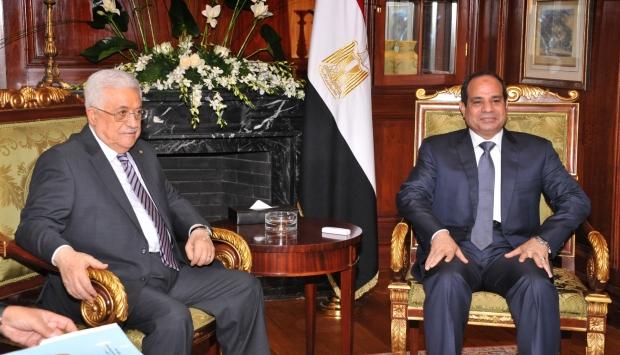 سياسيون لـ”رصد”: إغراق حدود رفح دليل مؤامرة عباس والسيسي لخنق غزة