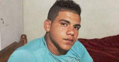 بالفيديو.. الناجون من مركب رشيد يروون لحظات مصارعة الموت