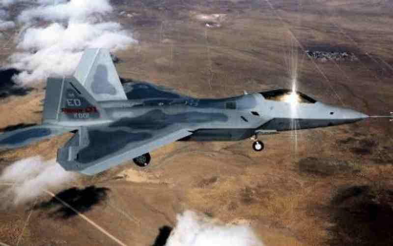 التحالف الدولي يوجه ضربات جوية لـ “الدولة الإسلامية” بحمص