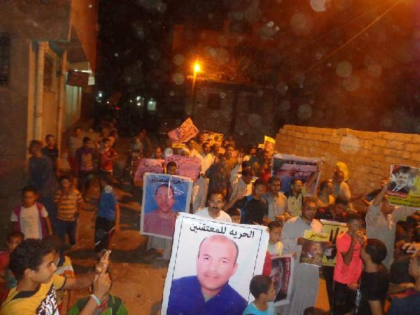 مسيرة مناوئة لحكم العسكر تجوب في بني سويف