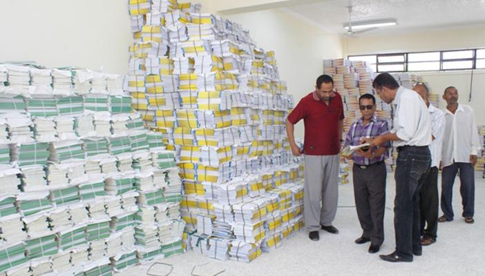 في أول يوم دراسي.. أهالي المطرية يشتكون من ارتفاع مصاريف الكتب