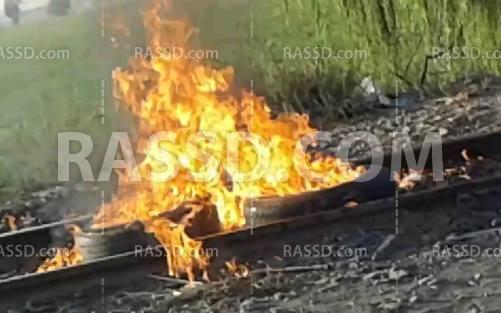 مجهولون يقطعون طريق السكة الحديد بين المنصورة والمطرية