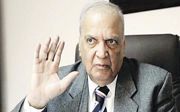 فرحات: السيسي وعد بنهضة فلم نر سوى القروض وارتفاع الأسعار وفرض الضرائب