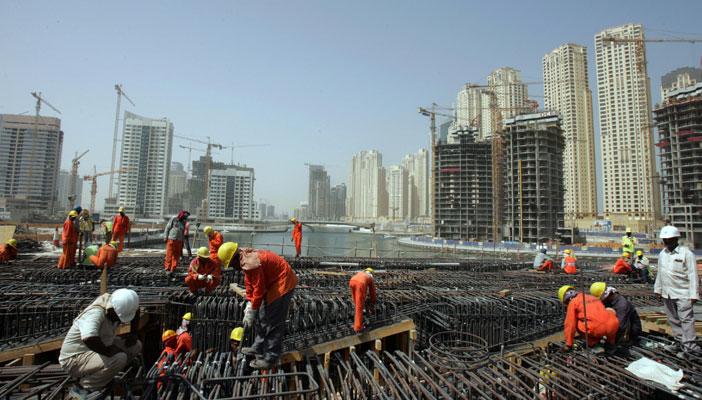 الإمارات تعدّل قانون العمل وتعطي حقوقا جديدة للعمال