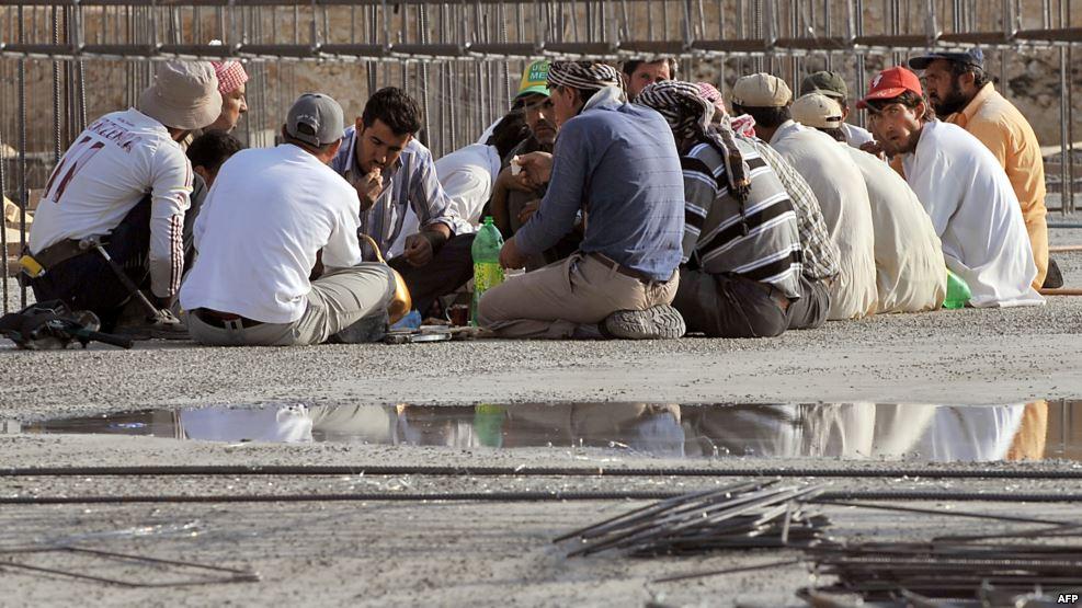 بعد إهانتهم على يد الكفيل السعودي.. 32 صيادًا يستغيثون للعودة إلى مصر