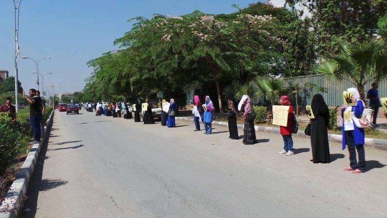 رغم القيود..طلاب أسيوط يتظاهرون ضد الانقلاب