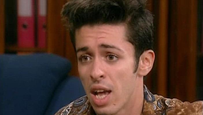 القبض على ممثل شاب في “بدر” بتهمة حيازة هيروين