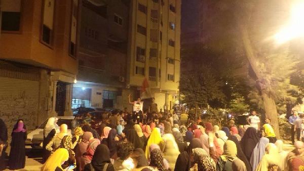 مسيرة ليلية في المعادي رفضًا للانقلاب