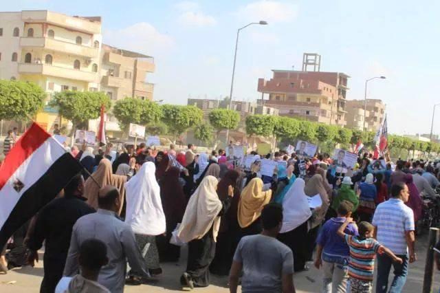 مسيرة بالمنيا تنديدا بالانقلاب الدموى