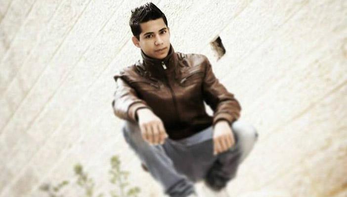 جولة في صفحة شهيد القدس “مهند الحلبي” قاتل الحاخام اليهودي