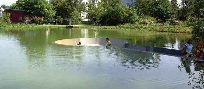 بالصور.. المقاعد العامة الأكثر إبداعًا في تصميمها