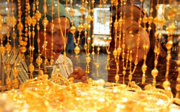 تراجع محدود في أسعار الذهب.. عيار 21 يسجل 495 جنيهًا