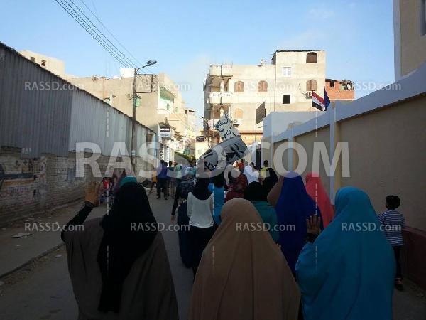 صور | مسيرة لـ”طلاب ضد الانقلاب” تجوب شوارع دمياط