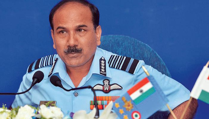 الحكومة الهندية تقرر مشاركة النساء في قيادة الطائرات