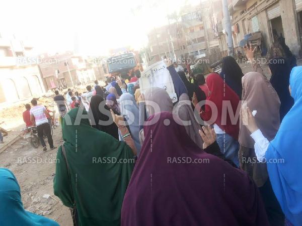 مشاركات واسعة بـ”دمياط” في جمعة “الطلاب فرسان الثورة”