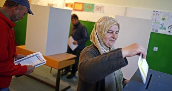 إغلاق مراكز الاقتراع في انتخابات البوسنة