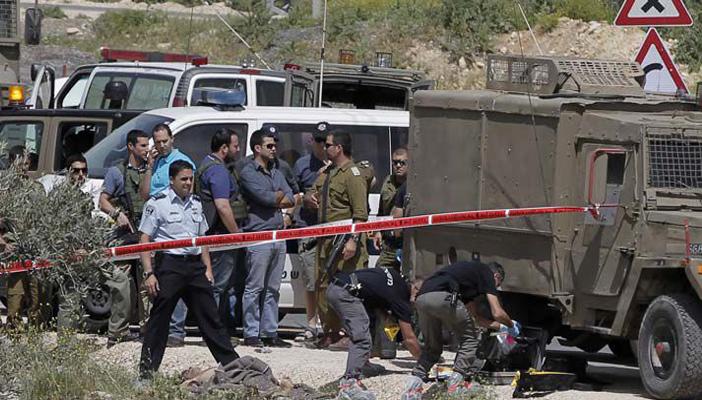 استشهاد شاب فلسطيني بعد طعنه إسرائيليين