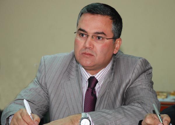 “نصار”: الانتقام من طلبة الجامعات سيؤدى لانتفاضة شعبية