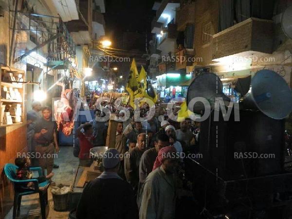 أهالى طما يتظاهرون عشية العيد لرفض الانقلاب