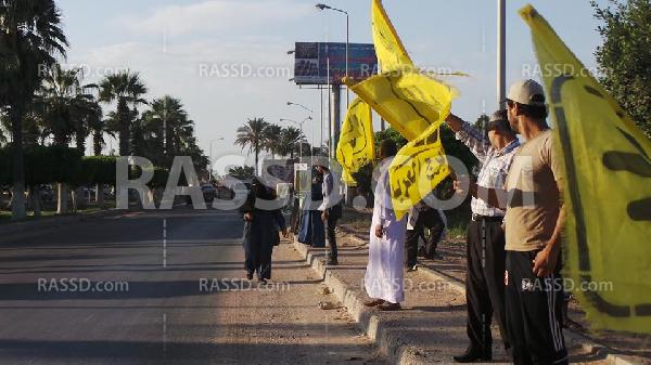 سلسلة بشرية في برج العرب تنديدًا بغلاء الأسعار